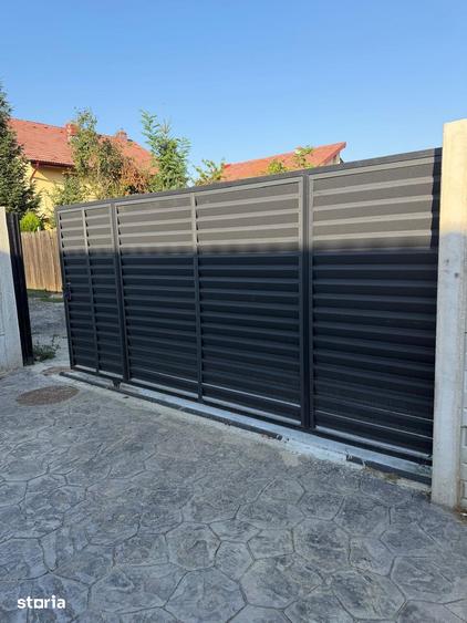 Casă cu 5 camere cu Teren 461 Mp în Domnești