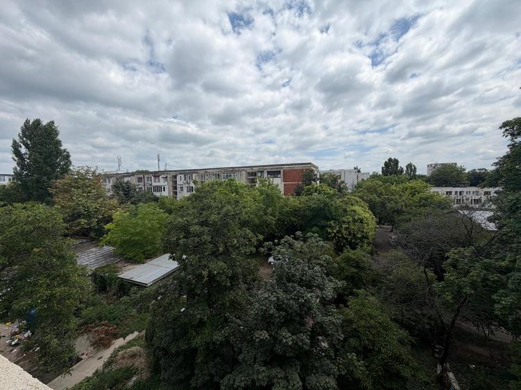 Apartament cu 2 camere semidecomandat în Țiglina 2