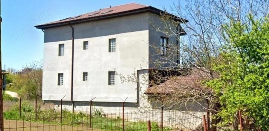 Teren Construcții intravilan de 1778 mp, în Kamsas