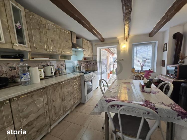 Casă cu 4 camere cu Teren 726 Mp în Lunca