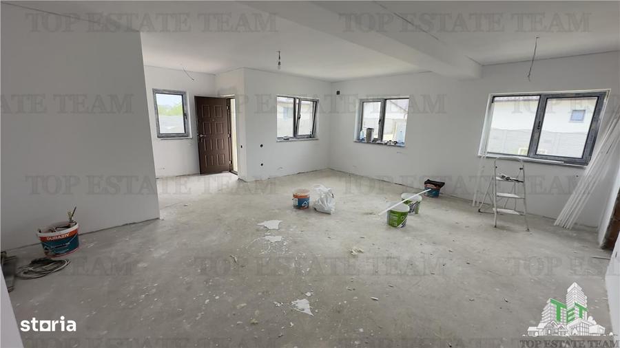 Casa individuala 4 camere pe parter, cu toate utilitatile si 400 mp de - 1