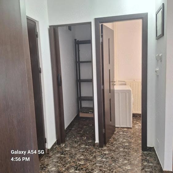 Garsonieră decomandată în P-ța Alba Iulia