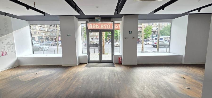 Spațiu comercial, de 144 mp, în P-ța Romană
