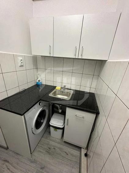 Garsonieră semidecomandată, mobilată în Mărăști
