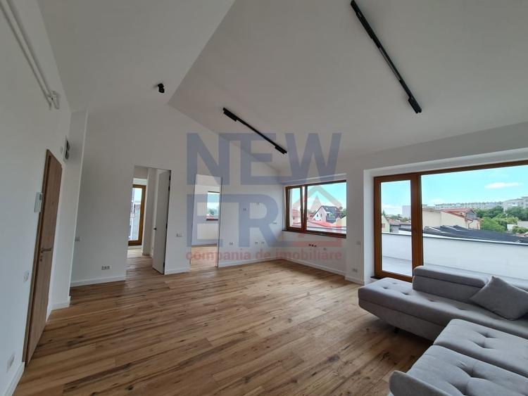 Apartament cu 4 camere decomandat în Domenii