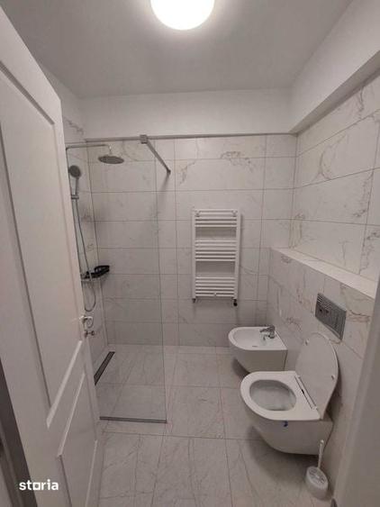 Apartament cu 2 camere decomandat în Păcurari