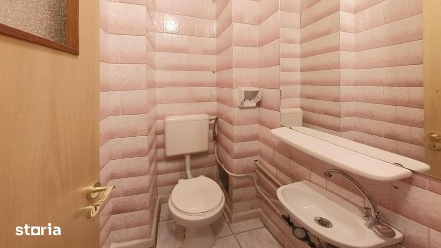 Apartament cu 4 camere decomandat în Banat