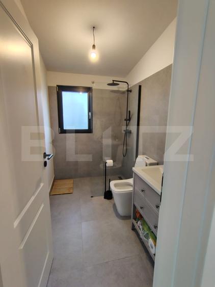 Casă individuală cu 4 camere cu Teren 500 Mp în Dezmir