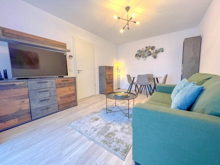 Apartament cu 2 camere semidecomandat, mobilat în Tractorul — fotografia 1