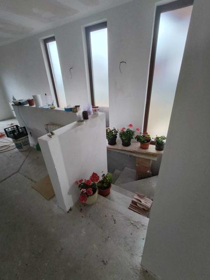 Casă cu 3 camere în Câmpia Turzii
