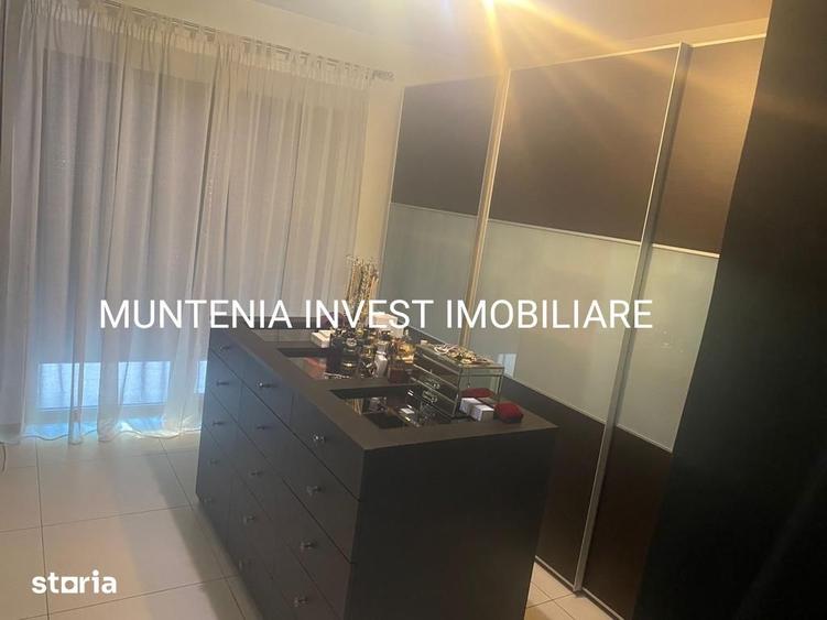 Casă cu 5 camere cu Teren 397 Mp în Central