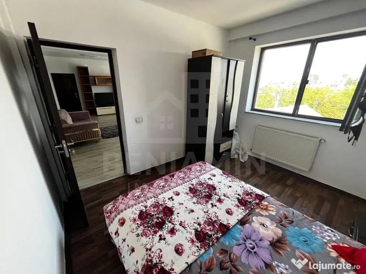 Apartament cu 3 camere semidecomandat în Brestei