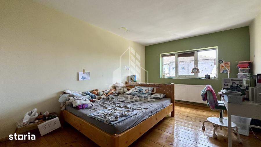 Apartament de vanzare cu 3 camere, 2 bai si o boxa, zona Torontalului - 2