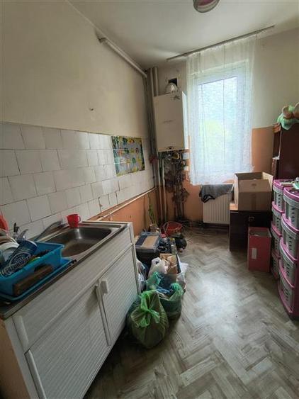 Apartament cu 2 camere semidecomandat în Astra
