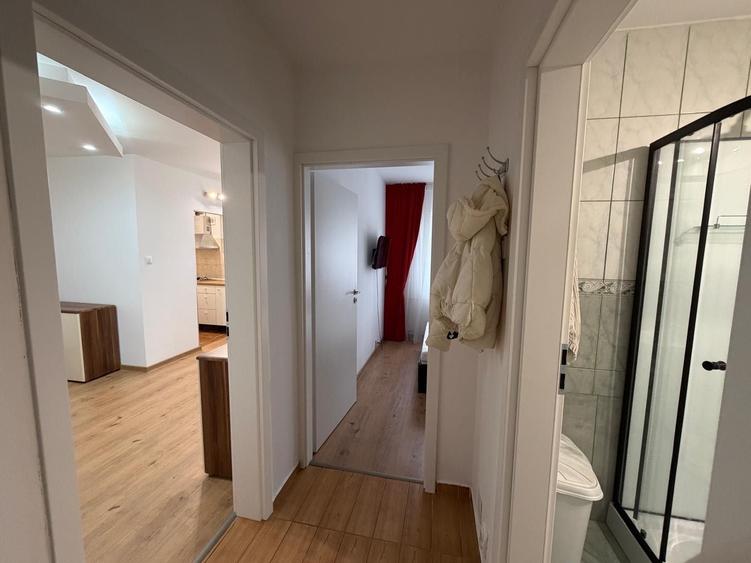 Apartament cu 2 camere decomandat în Berceni
