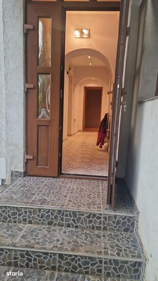Apartament cu 2 camere în Brăești
