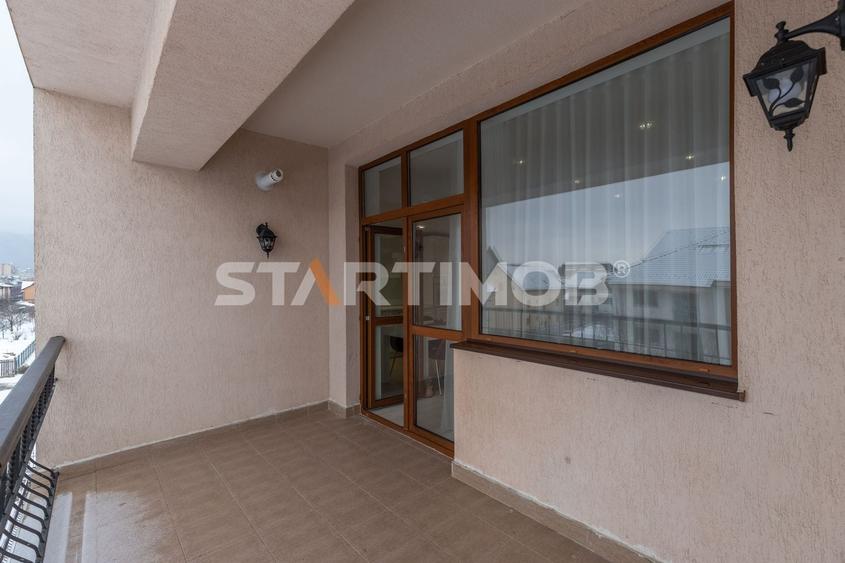 Apartament cu 3 camere decomandat, mobilat în Tractorul
