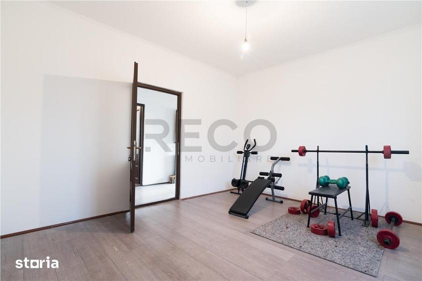 Casă cu 3 camere cu Teren 1184 Mp în Sălard