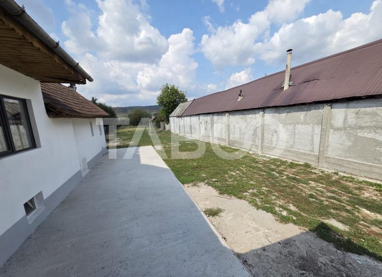 Casă individuală cu 4 camere cu Canalizare în Făgăraș