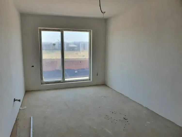 Apartament cu 2 camere decomandat în Theodor Pallady