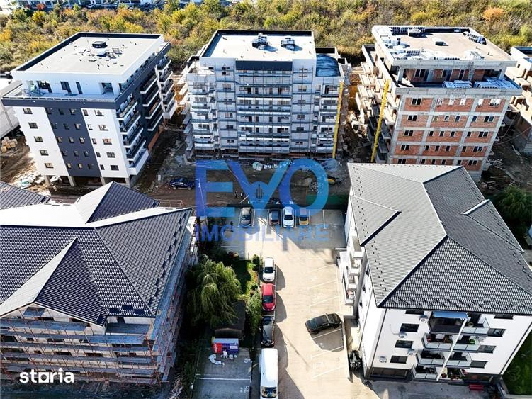 Apartament cu 3 camere decomandat în Galata