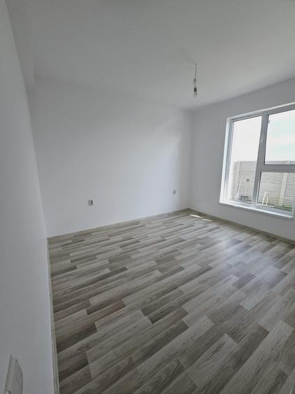 Casă individuală cu 3 camere cu Teren 320 Mp în Berceni
