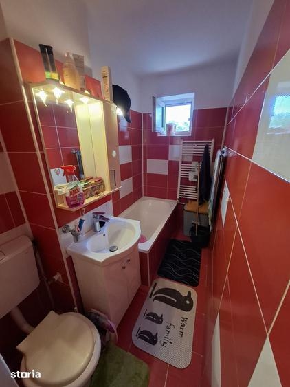 Apartament cu 3 camere în Inel II