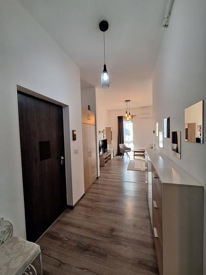 Apartament cu 2 camere decomandat, mobilat în Aradului
