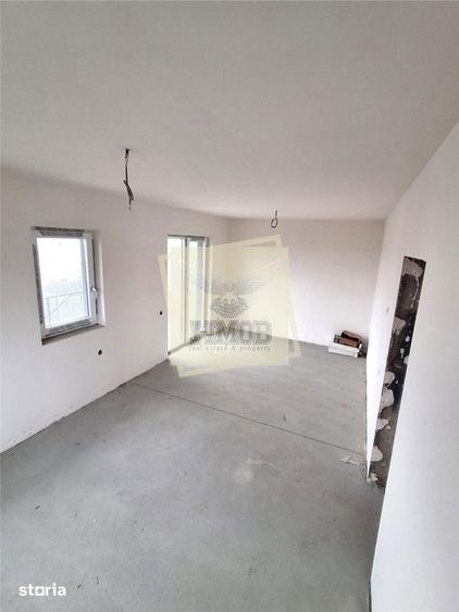 Casă cu 4 camere cu Teren 300 Mp în Central