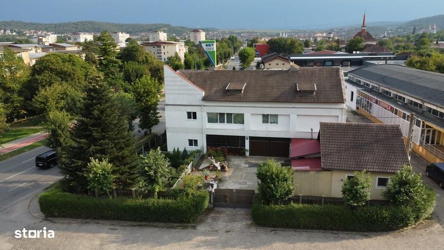 Casă cu 4 camere în Central