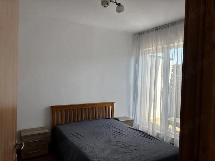 Apartament cu 3 camere semidecomandat în Florești