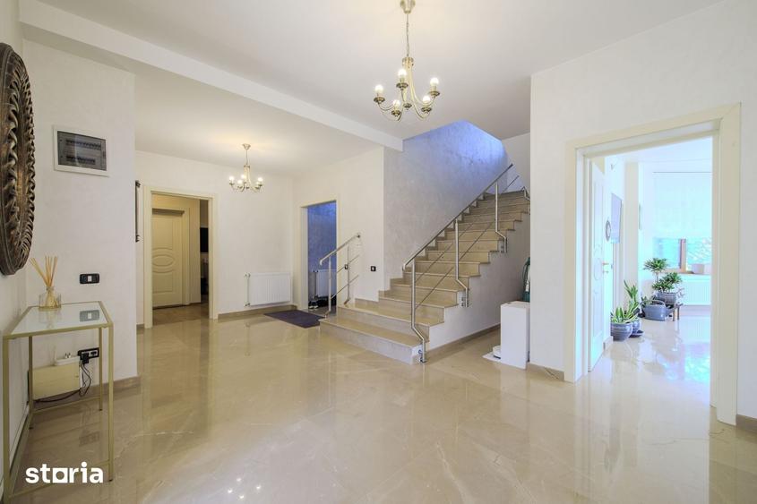 Casă cu 6 camere cu Teren 2500 Mp în Snagov