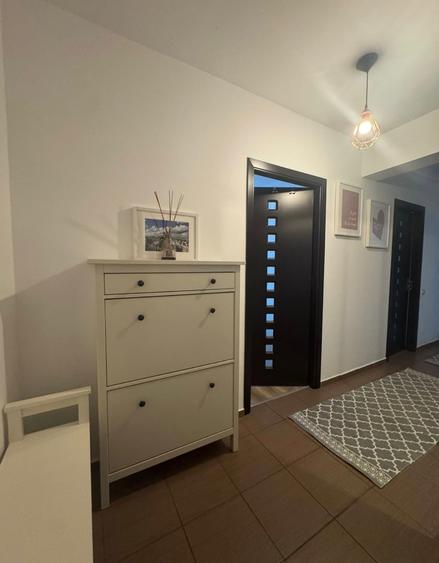 Apartament cu 2 camere decomandat în Berceni