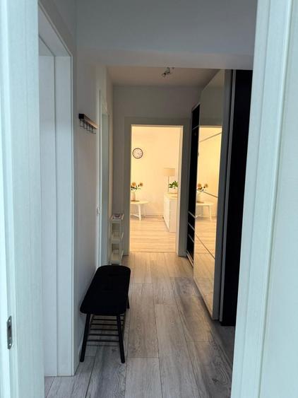 Apartament cu 2 camere, mobilat în Politehnica