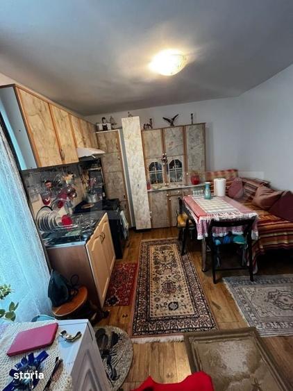 Casă cu 4 camere cu Teren 500 Mp în Central