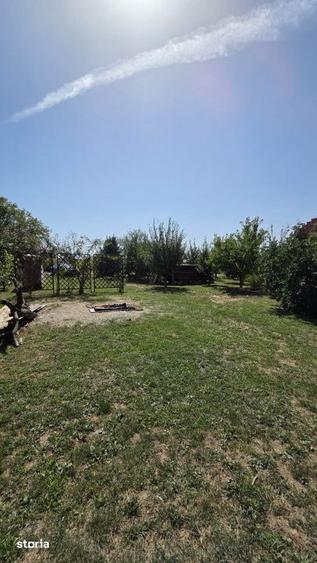 Casă cu 3 camere cu Teren 900 Mp în Păulești