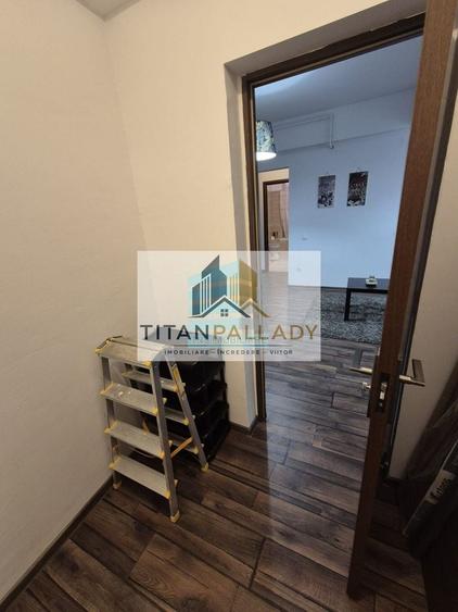 Apartament cu 2 camere decomandat, mobilat în Central