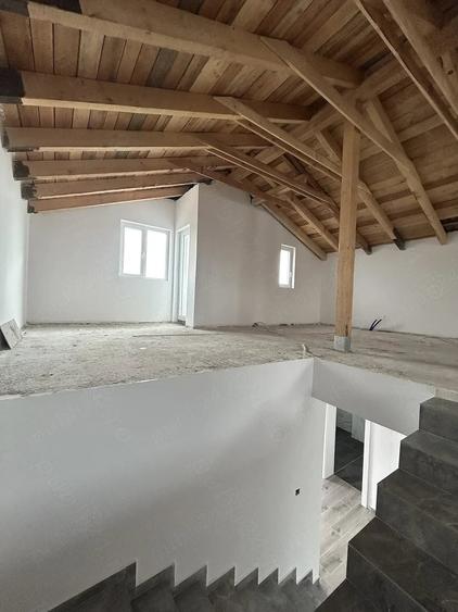 Casă cu Teren 305 Mp în Calea Urseni