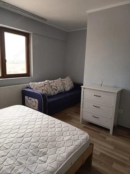 Apartament cu 3 camere decomandat în Prelungirea Ghencea