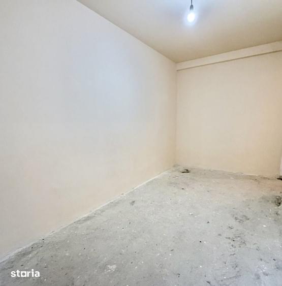 Apartament cu 3 camere decomandat în Aleea Carpați