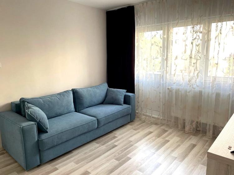 Apartament cu 2 camere decomandat, mobilat în Dumbrava 2
