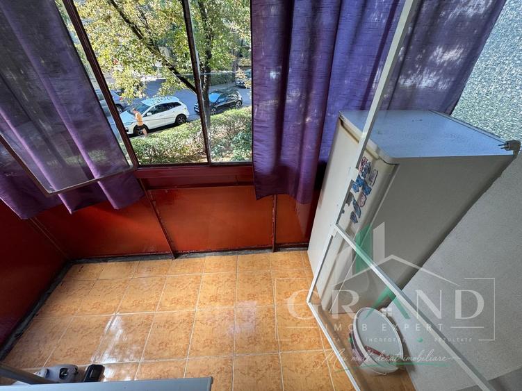 Garsonieră semidecomandată, mobilată în Mărăști
