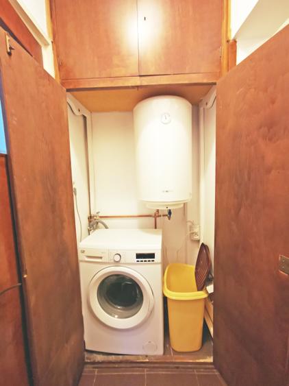 Apartament cu 3 camere decomandat în Lacul Tei