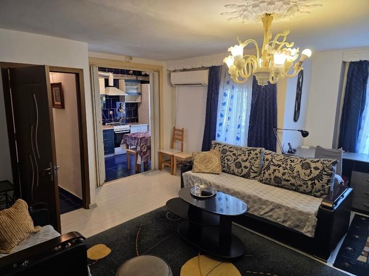 Apartament cu 3 camere decomandat, mobilat în Tineretului