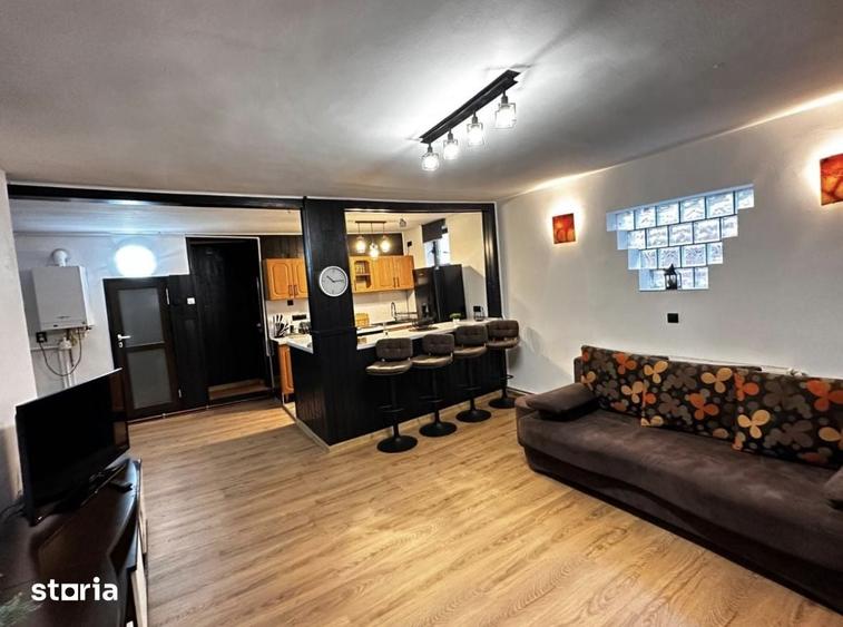 Apartament cu 3 camere în Ultracentral