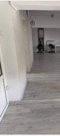 Spațiu comercial, de 100 mp, în Ultracentral