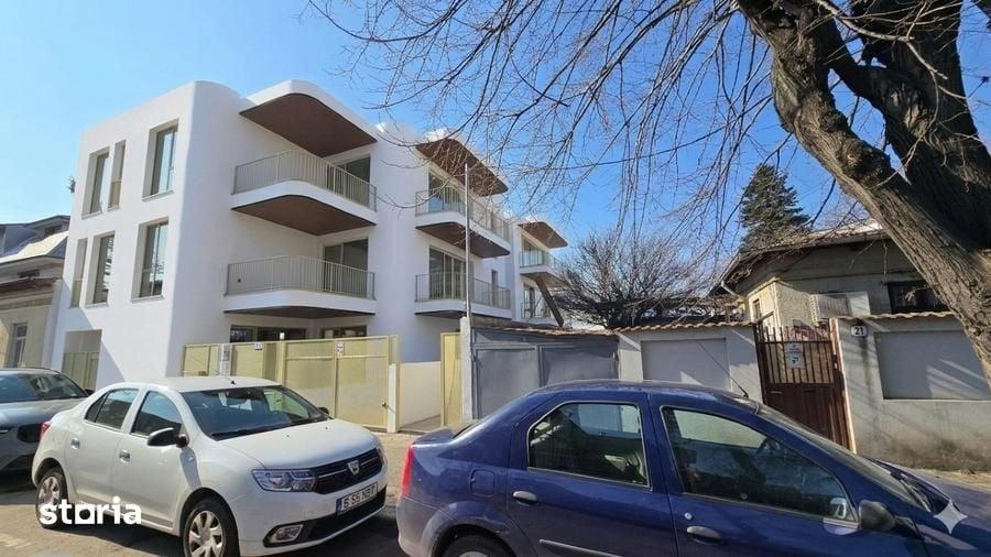 Apartament cu 3 camere în Grivița
