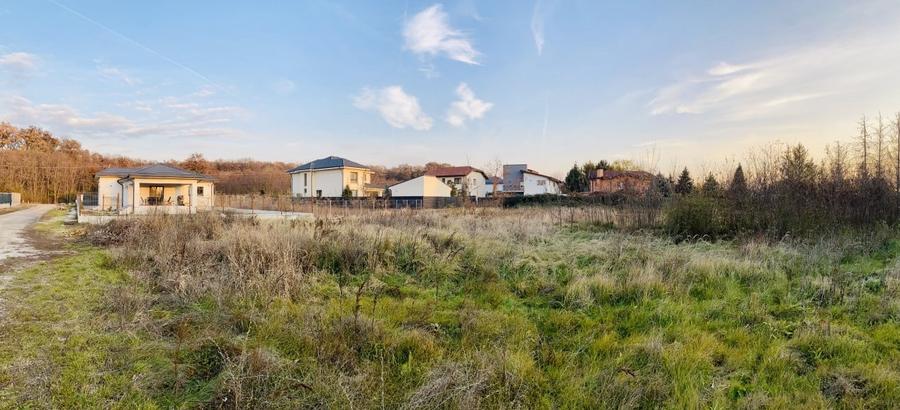 Teren Construcții intravilan de 1130 mp, în Corbeanca