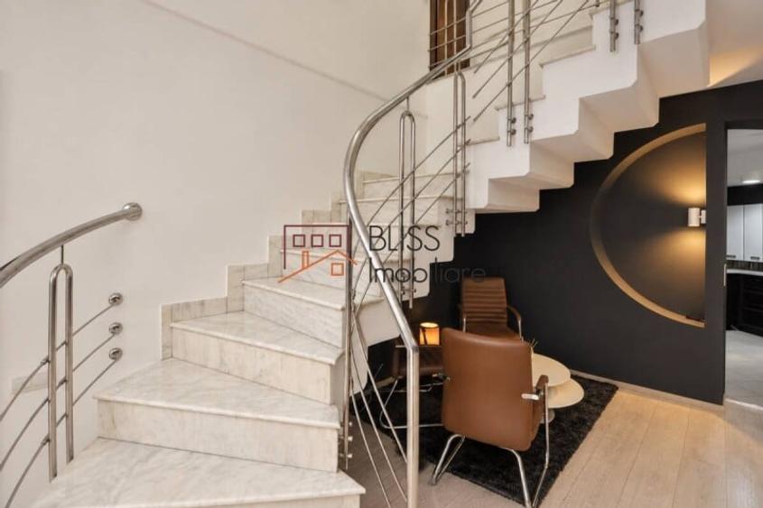 Apartament cu 5 camere decomandat în Herăstrău