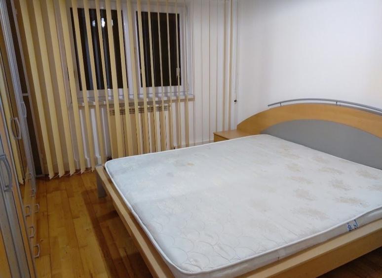 Apartament cu 3 camere decomandat în Traian